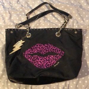 Pink leopard kiss bag
